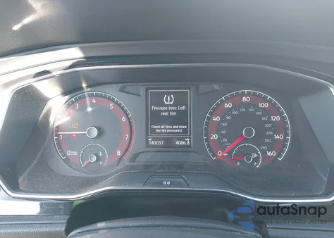 2019 Volkswagen Jetta 1.4T R-Line/1.4T S/1.4T Se из США, поврежденный, VIN 3VWC57BU2KM081619